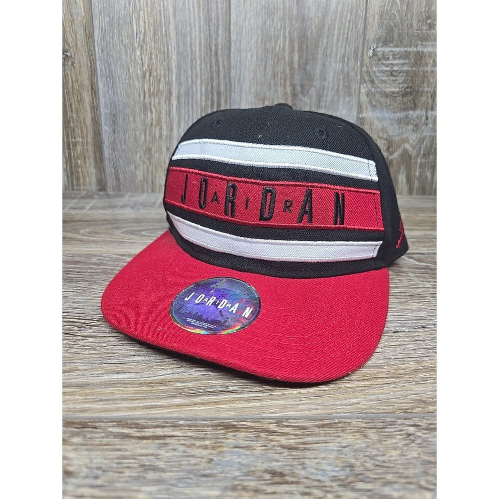 Air Jordan Snapback‎ Hat Classic Jordan Print Youth Size